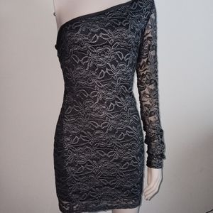 G by Guess Black metallic floral print one shoulder dress size small bodycon